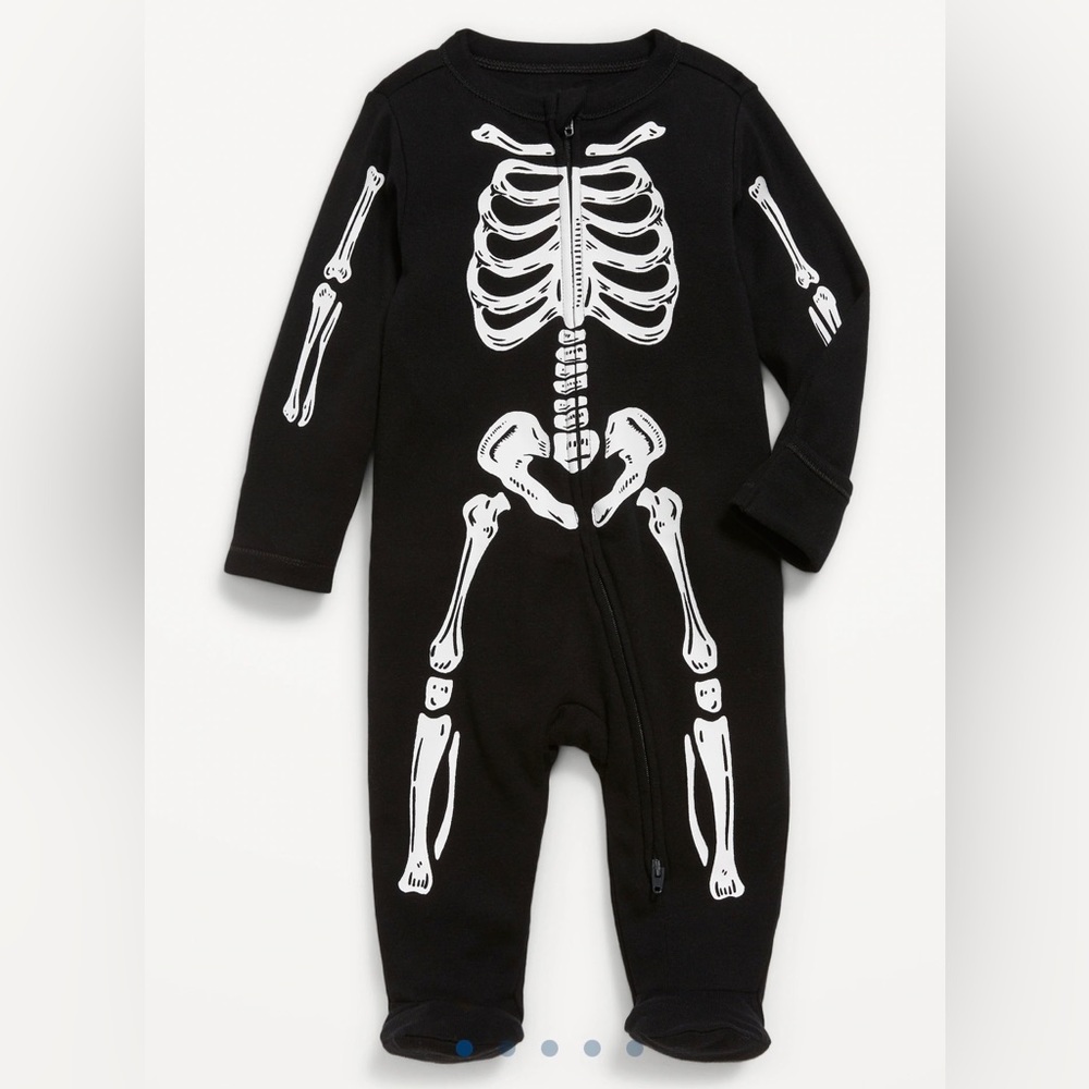 Old Navy Newborn Skeleton Halloween Footie Pajamas NWT Size 0-3M